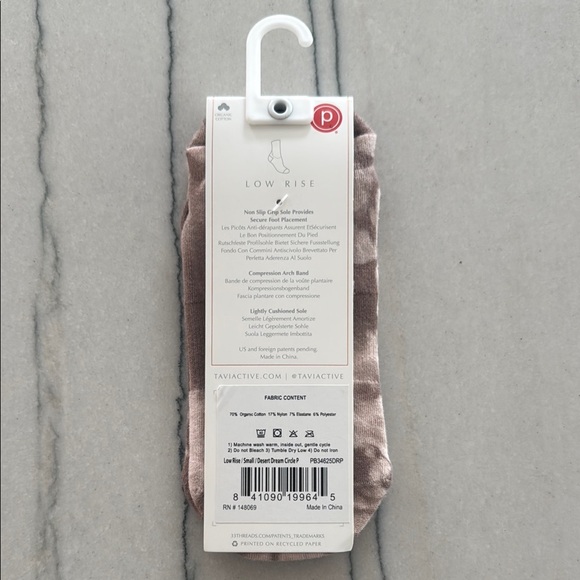 NWT Pure Barre Grip Socks - Small - Picture 3 of 3